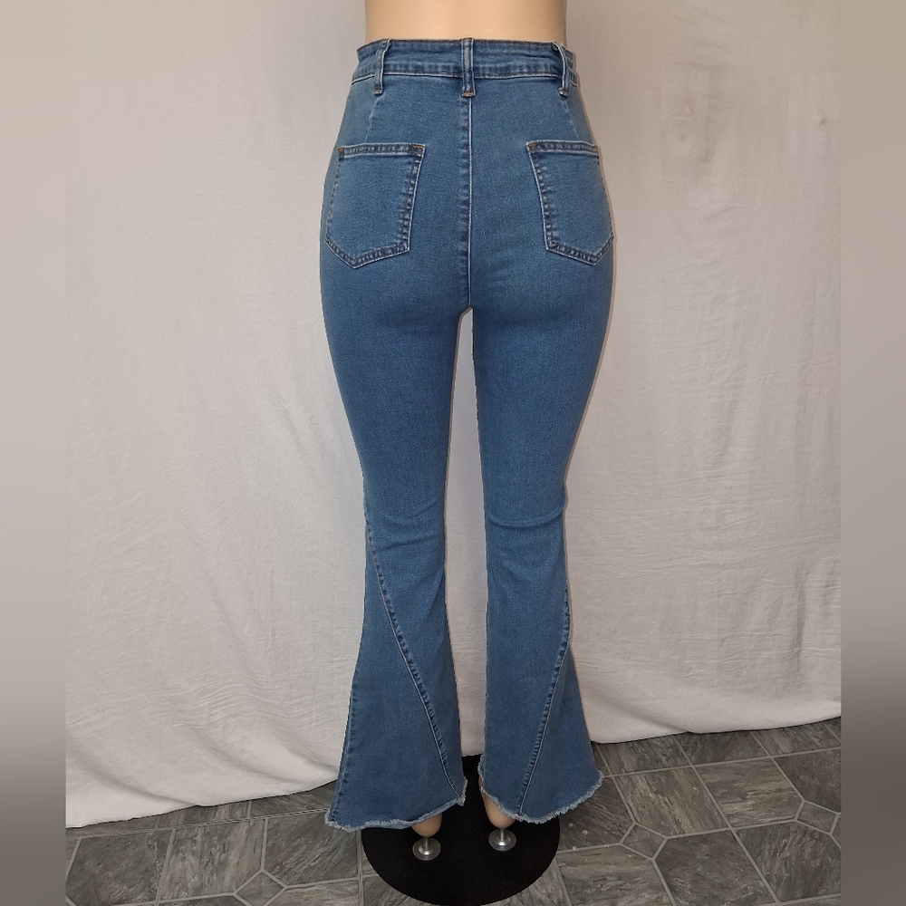 Lalavon Classic Blue Flare Jeans for Women Size S - Picture 6 of 17